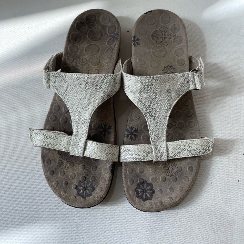 Orthaheel Vionic Molly Bone white & gray snake skin print slide sandals SZ 9.5